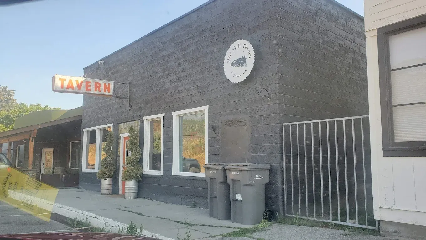 Street view of the TAVERN sign on Main Street in Peshastin, WA